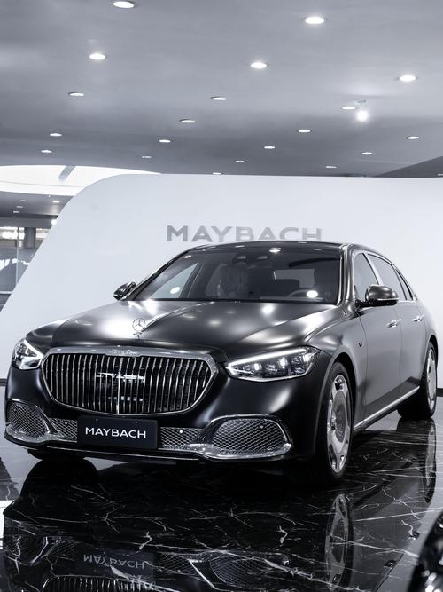 深圳96岚图汽车的售后服务让用户无忧出行，迈巴赫未来的豪华车趋势