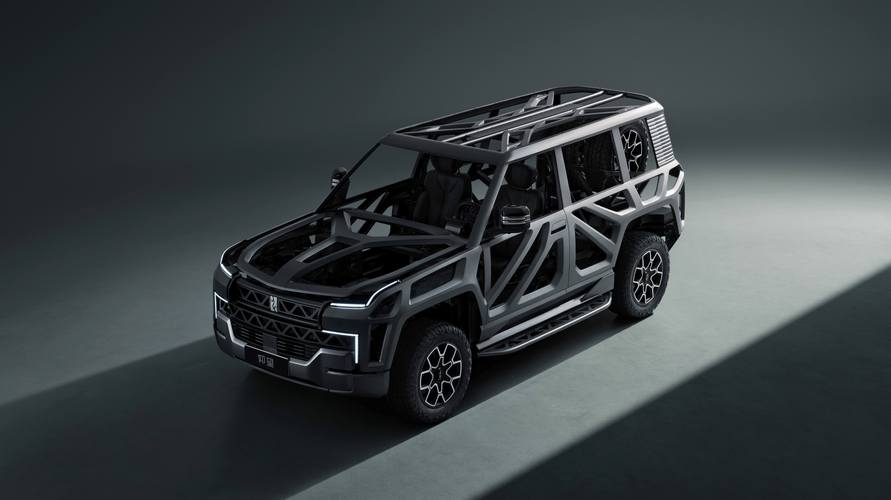 深圳96仰望U8硬派越野的科技魅力，国能汽车对传统燃油车市场的冲击